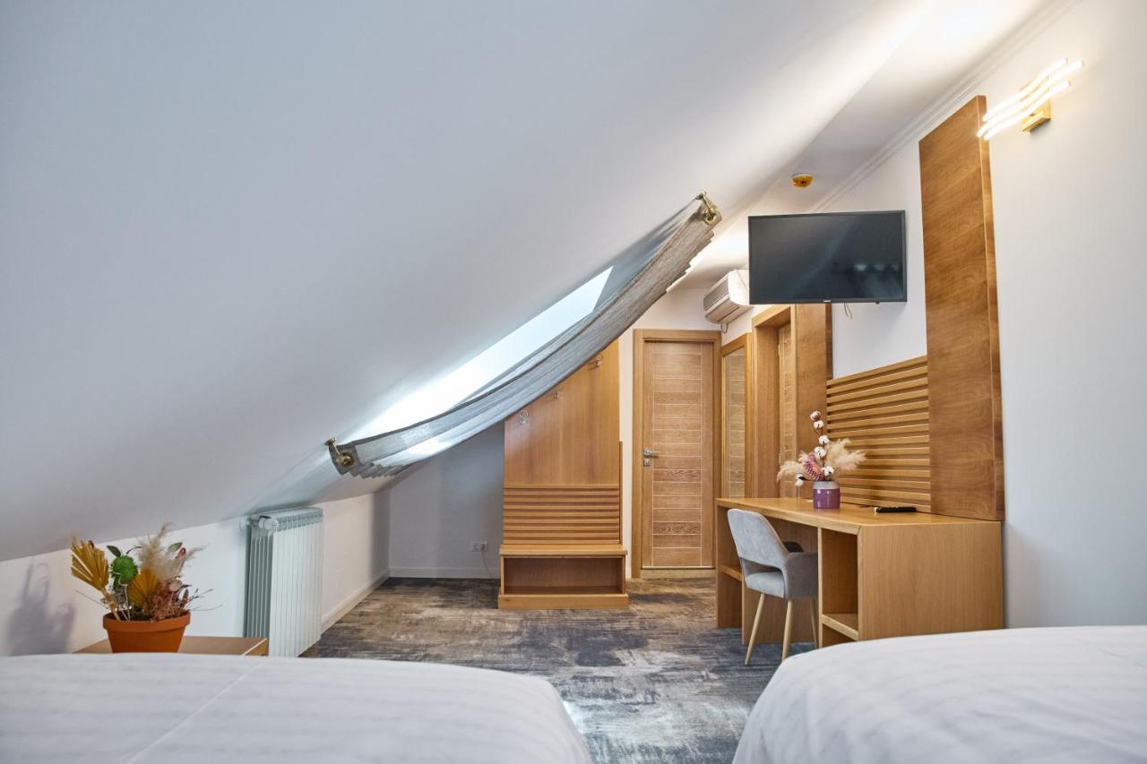 רימניקו סראט Hotel Eden מראה חיצוני תמונה
