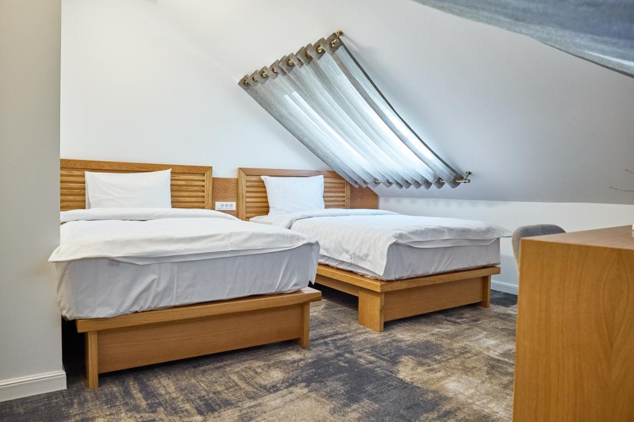 רימניקו סראט Hotel Eden מראה חיצוני תמונה