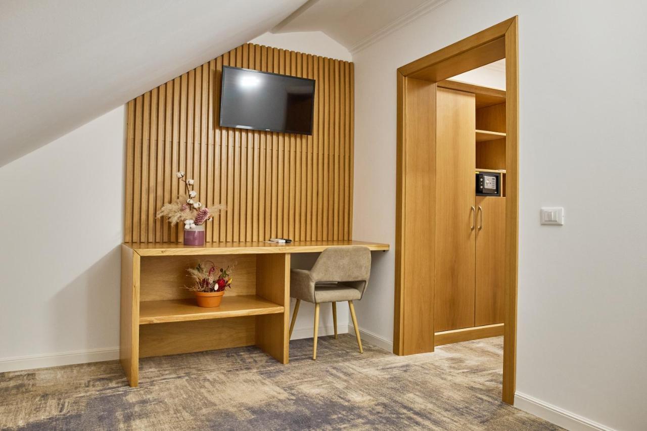 רימניקו סראט Hotel Eden מראה חיצוני תמונה