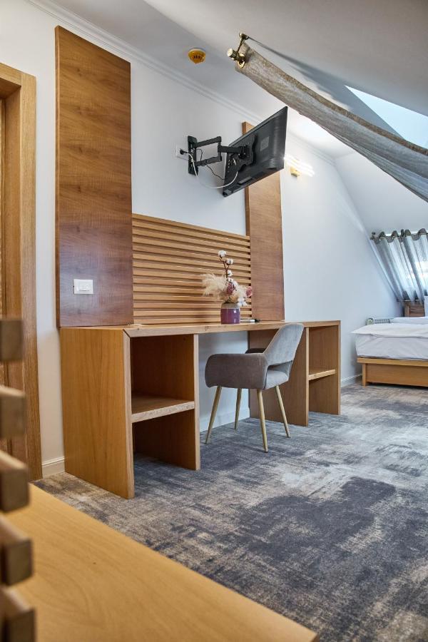 רימניקו סראט Hotel Eden מראה חיצוני תמונה