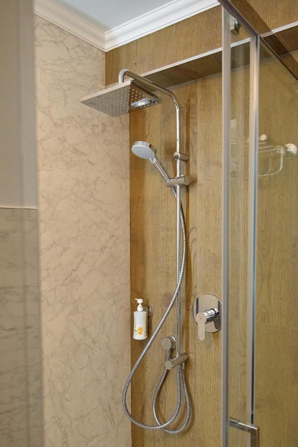 רימניקו סראט Hotel Eden מראה חיצוני תמונה