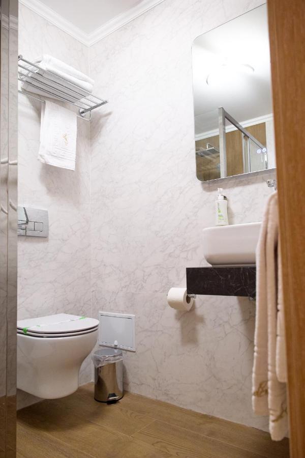 רימניקו סראט Hotel Eden מראה חיצוני תמונה