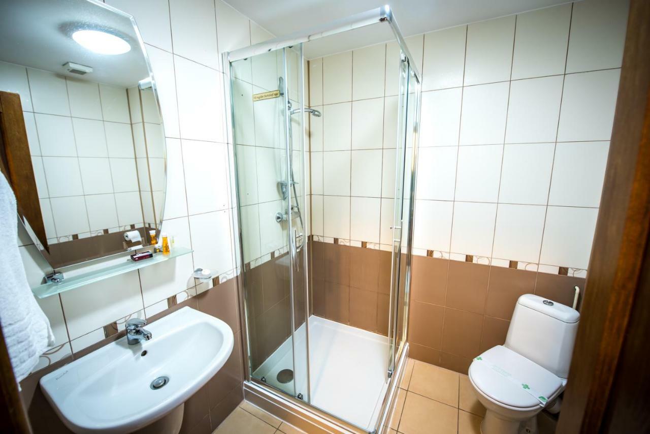רימניקו סראט Hotel Eden מראה חיצוני תמונה